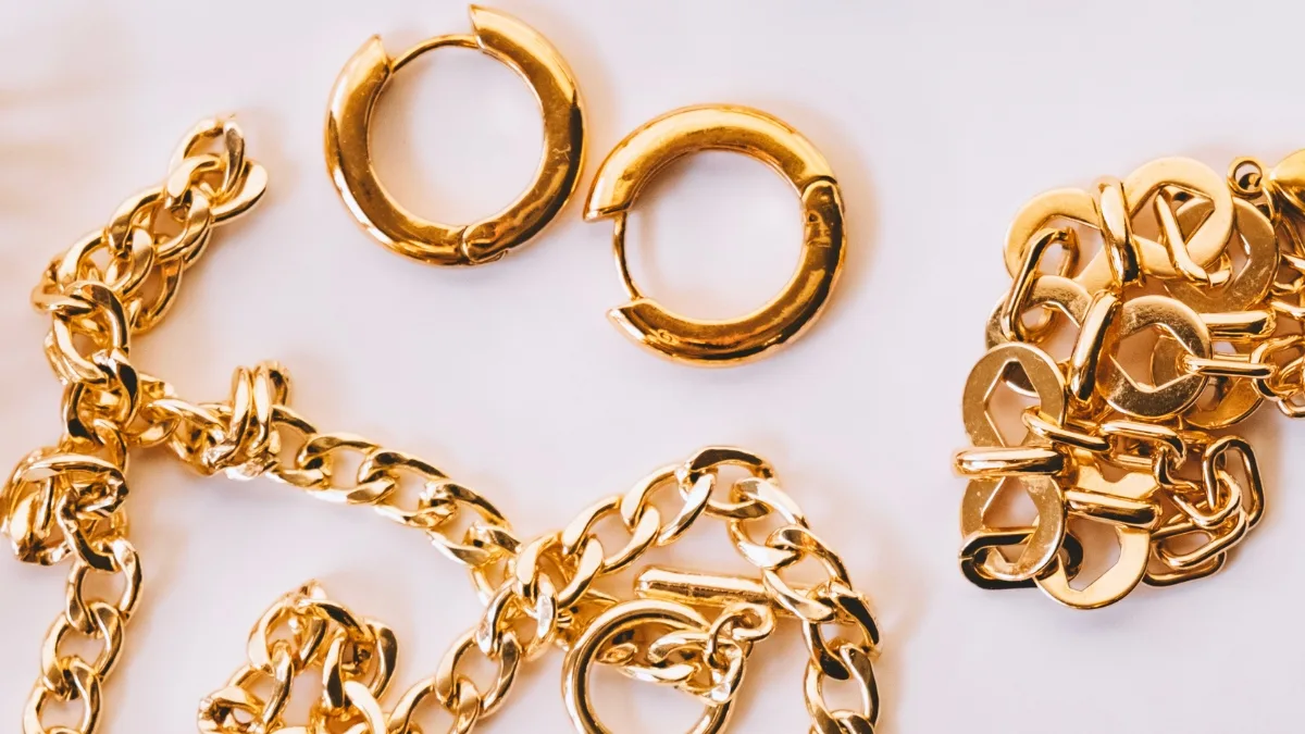 O que avaliar antes de vender suas joias de ouro?
