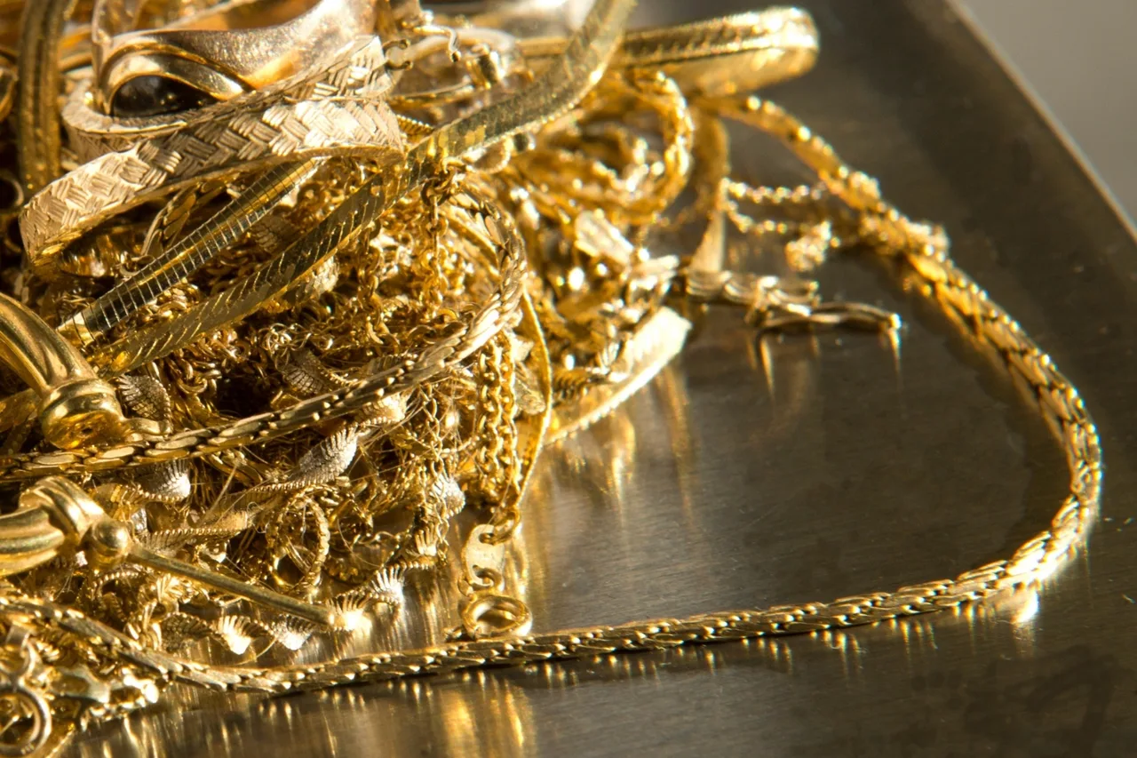 Peças danificadas de ouro podem ser vendidas?