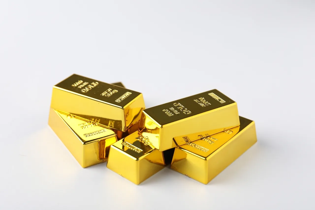 Por que o valor que oferecem pelo seu ouro é menor que a cotação?