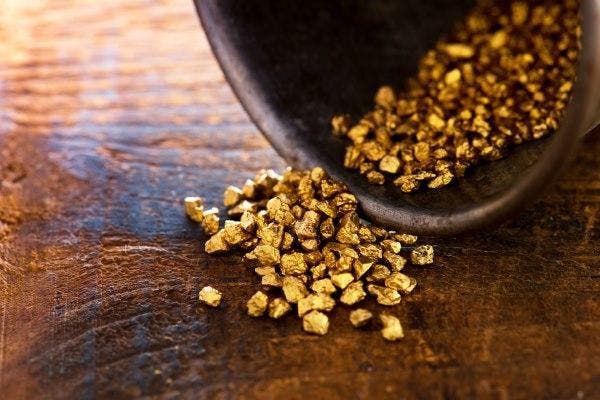 Como é feito a extração de ouro?
