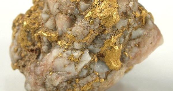 Como identificar traços de ouro em quartzo