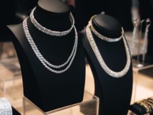 valor da grama do ouro branco 18k